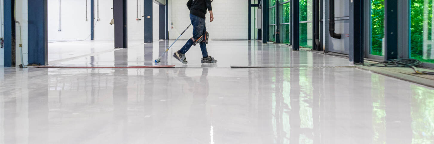 garagevloer egaliseren en coaten